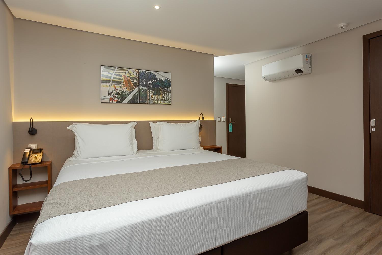 Hotel Roochelle Convention By Nobile Curitiba Exterior foto