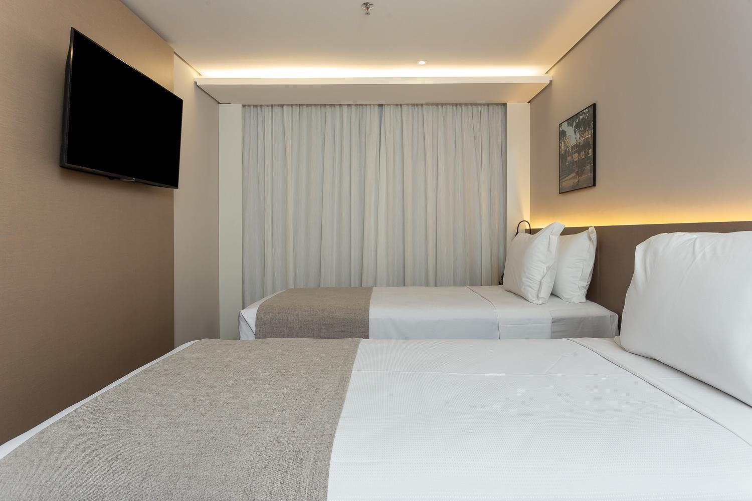 Hotel Roochelle Convention By Nobile Curitiba Exterior foto