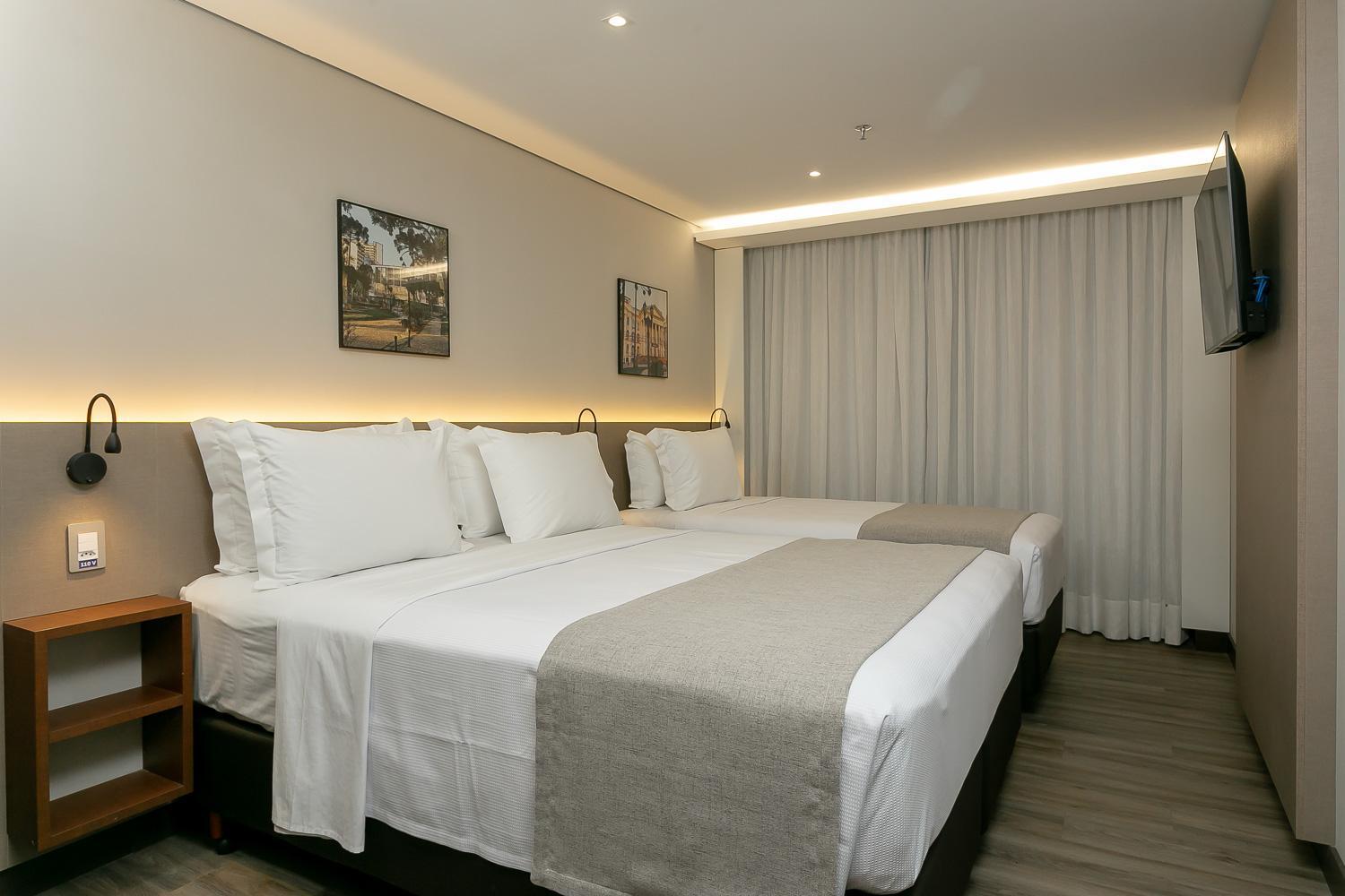 Hotel Roochelle Convention By Nobile Curitiba Exterior foto