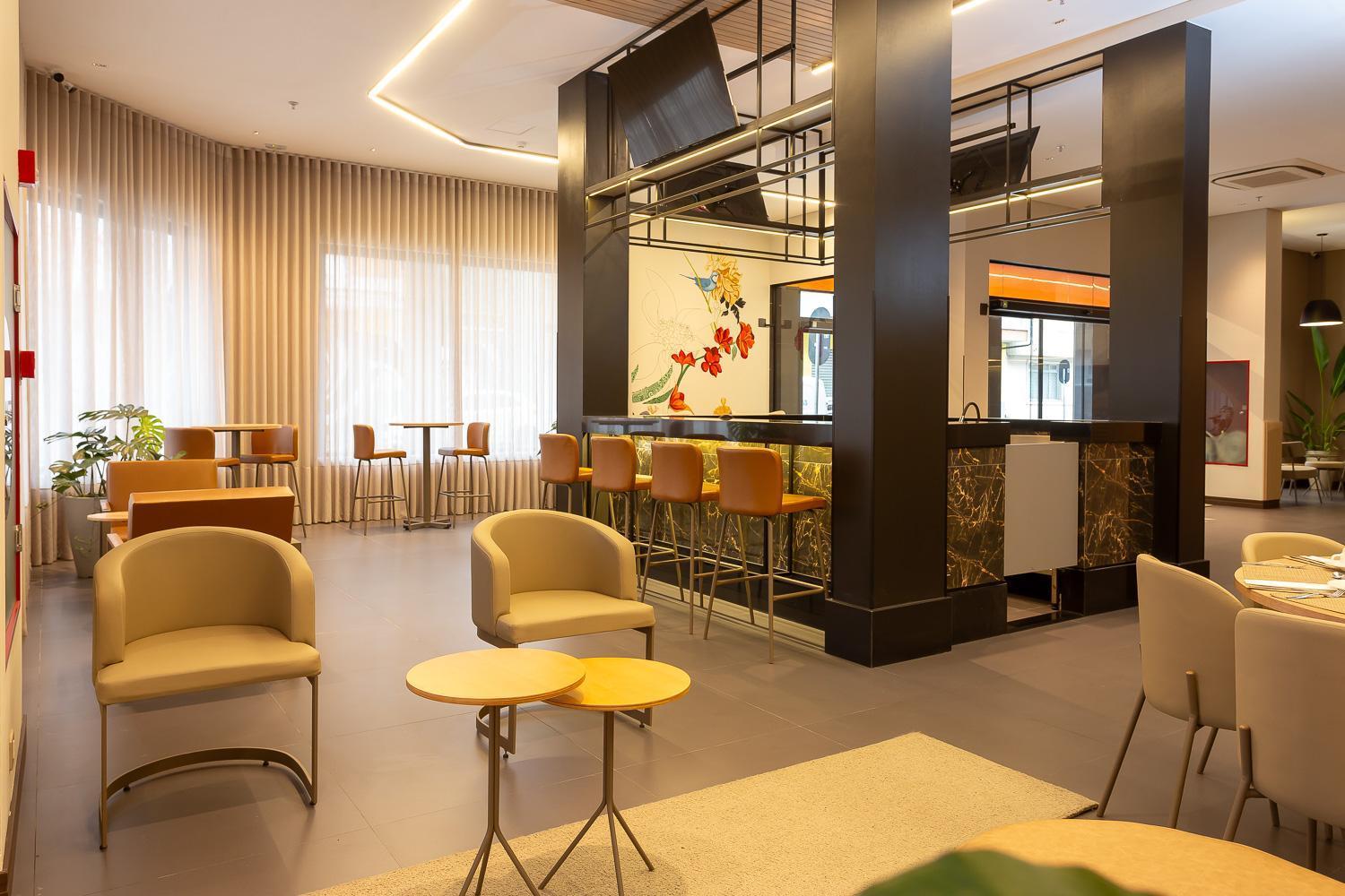 Hotel Roochelle Convention By Nobile Curitiba Exterior foto